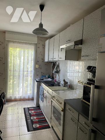 appartement de type f3 avec terrasse et garage