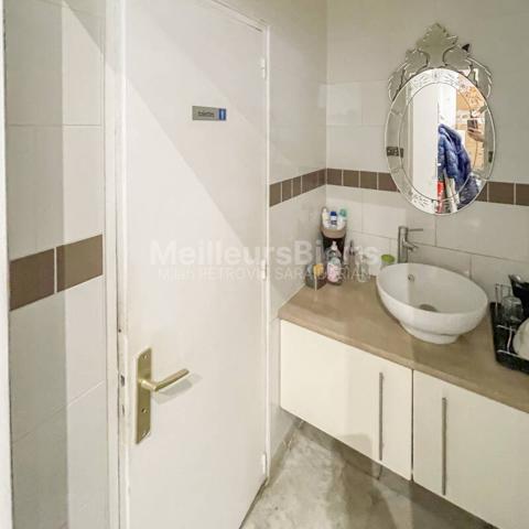 Paris 2ème - À LOUER - Local commercial de 280 m²