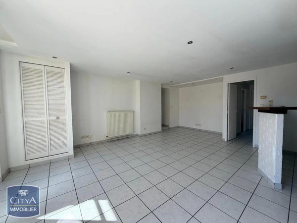 Appartement à louer 4 pièces 85.07m² Saint-Étienne (42000)