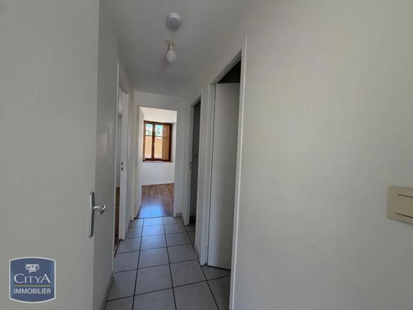 Appartement à louer 4 pièces 85.07m² Saint-Étienne (42000)