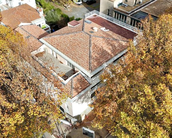 Appartement T3 de 63.98 m² avec ascenseur et double terrasse - 83300 Draguignan - Réf 84409445