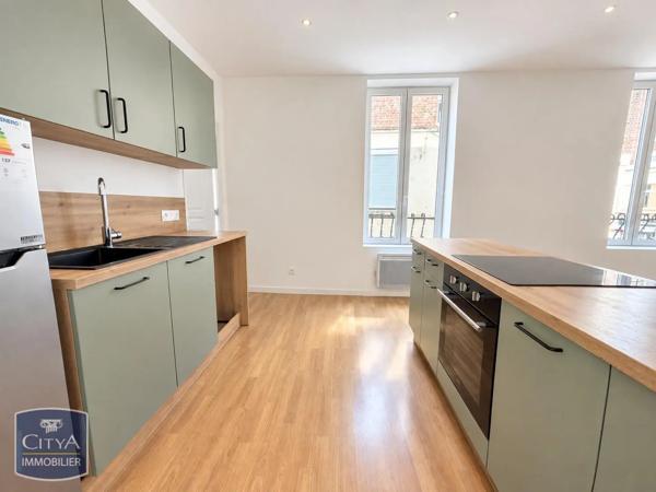 Appartement à louer 3 pièces 85.83m² Saint-Quentin (02100)