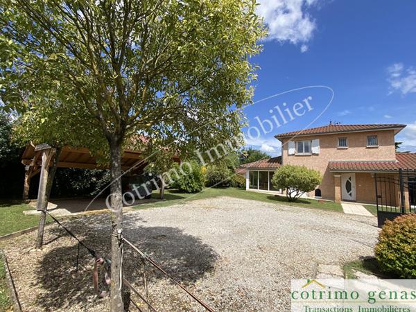 Genas Maison 140m² habitables sur terrain 755m²