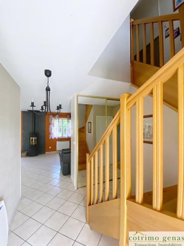 Genas Maison 140m² habitables sur terrain 755m²