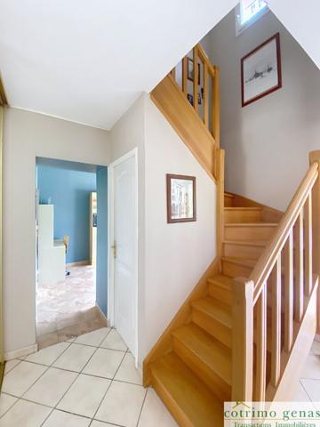 Genas Maison 140m² habitables sur terrain 755m²
