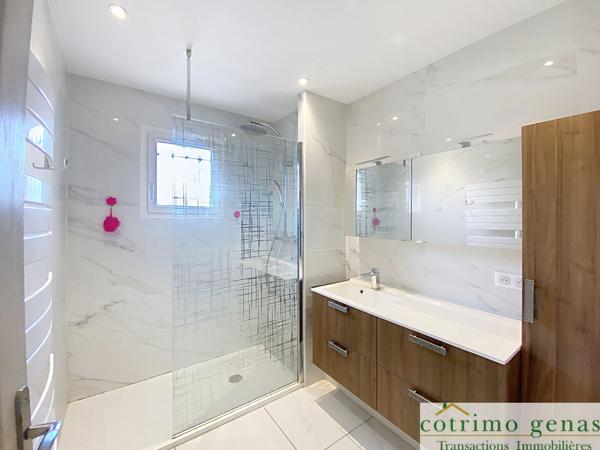 Genas Maison 140m² habitables sur terrain 755m²