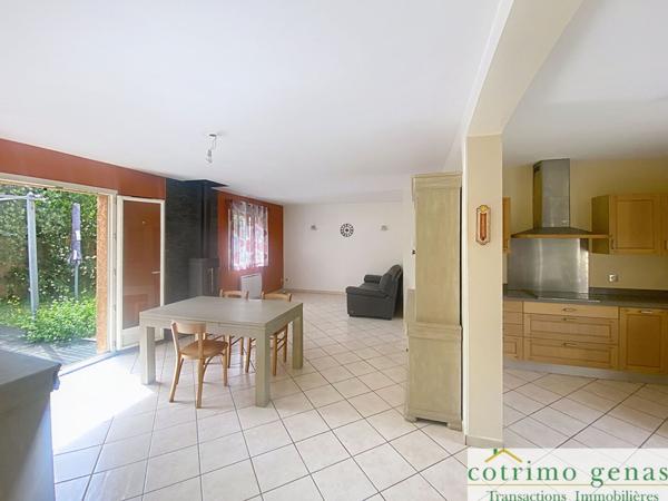Genas Maison 140m² habitables sur terrain 755m²