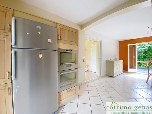 Genas Maison 140m² habitables sur terrain 755m²
