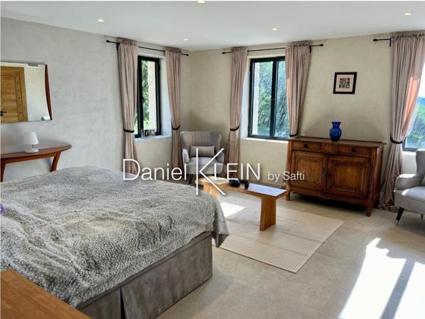 Luxueuse bastide provençale 345m2, terrain 95000m2