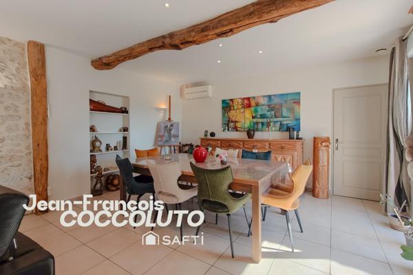 Superbe propriété en pierre avec piscine