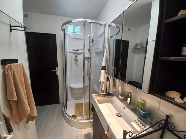 APPARTEMENT T3 ZOLA