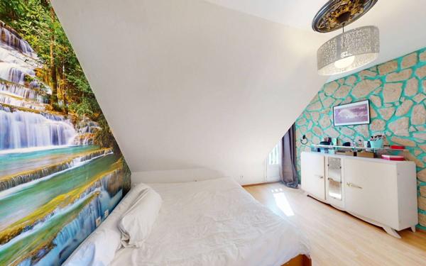 Maison à vendre    6 pièces • 105 m2 Roissy-en-Brie