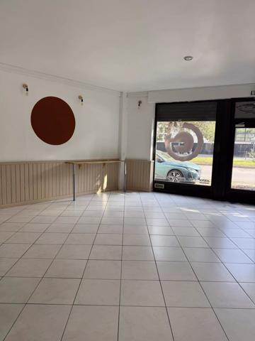 Location Local commercial 2 pièces 97 m2 à Saint-Quentin