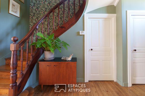 Maison bourgeoise de 1910 – Une demeure où l’architecture rencontre l’art de vivre