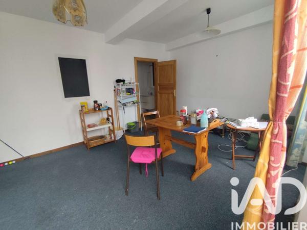 Immeuble à vendre 238 m² Viella