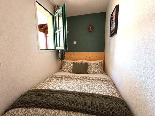 Appartement avec chambre cabine et terrasse