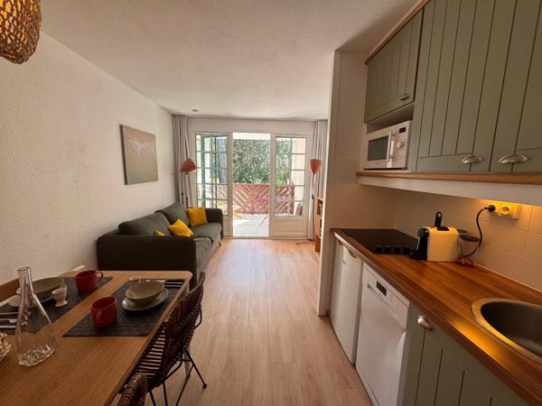 Appartement avec chambre cabine et terrasse