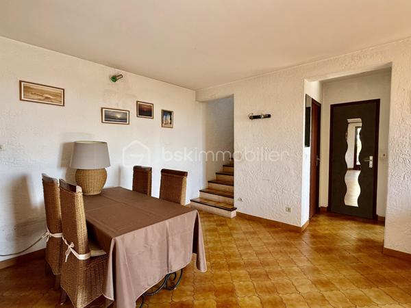 Maison de 220 m²