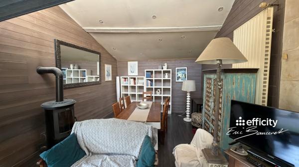 Maison
         9 pièces
        - 235 m² 370 000 € *