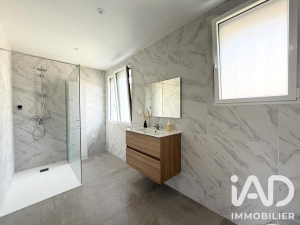 Maison à vendre 5 pièces 175 m² Vaux-le-Pénil