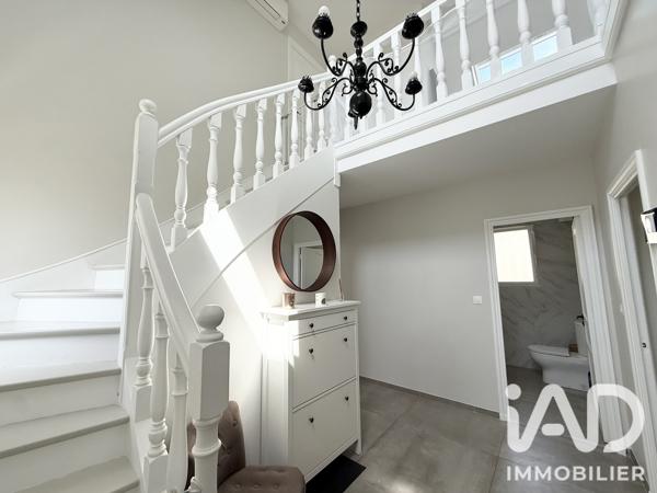 Maison à vendre 5 pièces 175 m² Vaux-le-Pénil