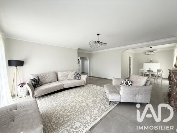 Maison à vendre 5 pièces 175 m² Vaux-le-Pénil