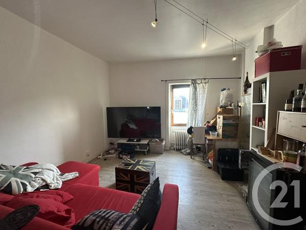 Appartement T3 à vendre  3 pièces - 70 m2 LAVAL - 53