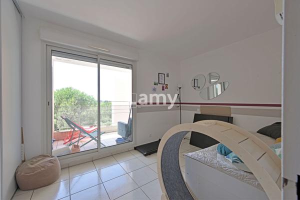 Parking + parking + appartement