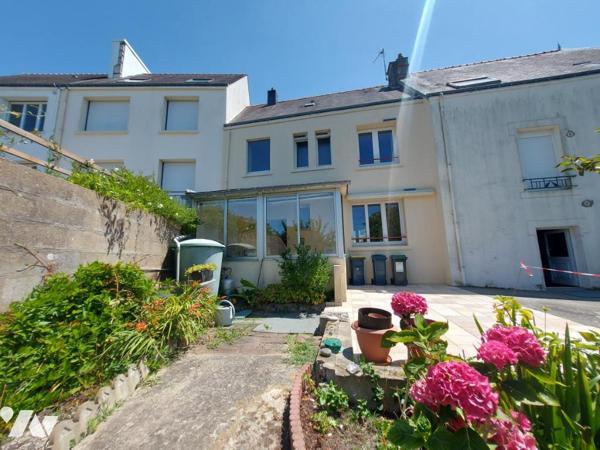 MAISON 111 M² SUR UNE PARCELLE DE 313 M²