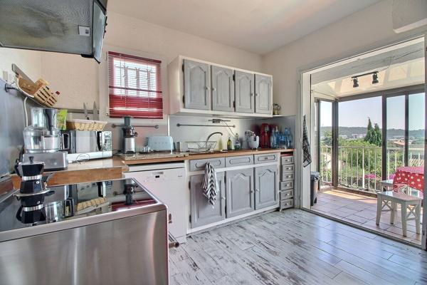 Maison La Valette 2 appartements beau terrain avec piscine