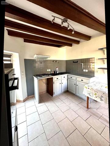 Maison à vendre à Trucy-sur-Yonne dans l'Yonne (89460), ref : V89000460