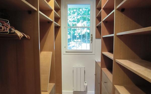 Maison à louer    7 pièces •  Soisy-sur-Seine