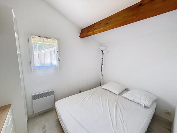 Bastidon Fréjus 3 pièces - terrasse -parking- piscine