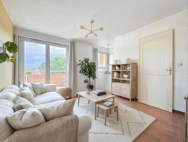 A VENDRE - TOULOUSE - Pradettes- Studio de 20m² avec place de parking