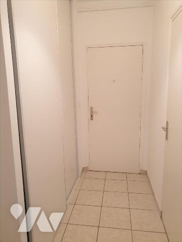 CARHAIX IDEAL INVESTISSEUR T3 dans petite co-propriété