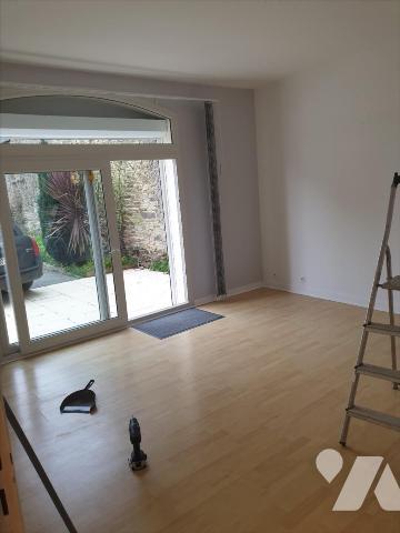 CARHAIX IDEAL INVESTISSEUR T3 dans petite co-propriété