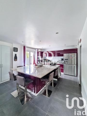 Maison à vendre 7 pièces 155 m² Brie-Comte-Robert