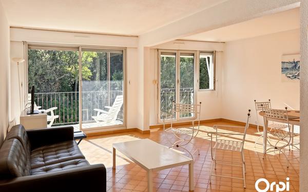 Appartement à vendre    4 pièces •  Saint-Tropez
