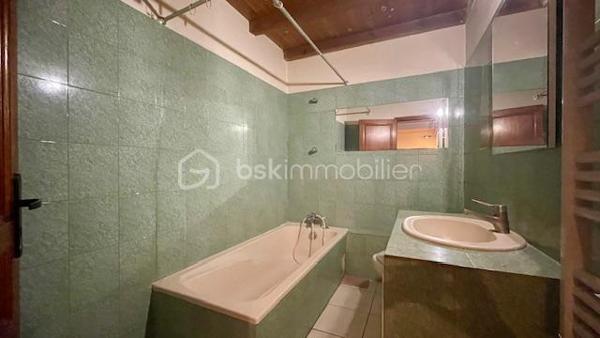 Maison de village de 120 m²
