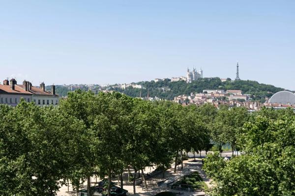 LYON 6 - COURS FRANKLIN ROOSEVELT
