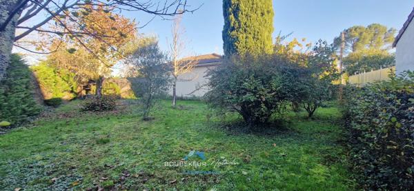 Maison individuelle, à PRIGONRIEUX (24) plain pied, 100m²+ jardin, 3 chambres