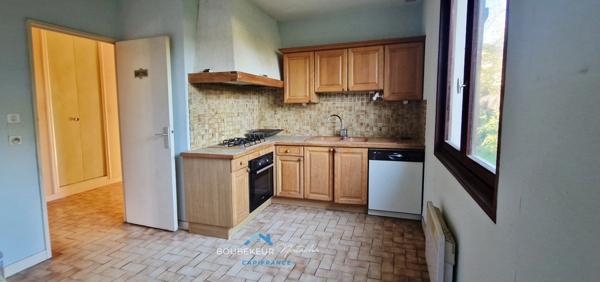 Maison individuelle, à PRIGONRIEUX (24) plain pied, 100m²+ jardin, 3 chambres