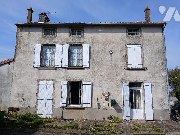 Maison à vendre à VERNOUX-EN-GATINE (79240)