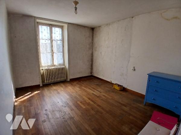 Maison à vendre à VERNOUX-EN-GATINE (79240)