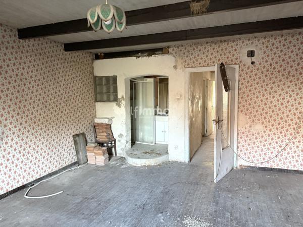 Vends à Gomelange une maison de village de 200 m2
