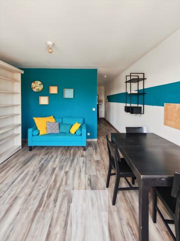 Pontault-Combault (77340) Grand studio meublé avec balcon + parking – Idéal investissement ou 1er achat à Pontault-Combault