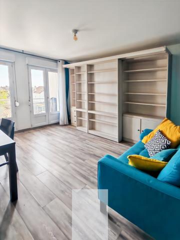Pontault-Combault (77340) Grand studio meublé avec balcon + parking – Idéal investissement ou 1er achat à Pontault-Combault