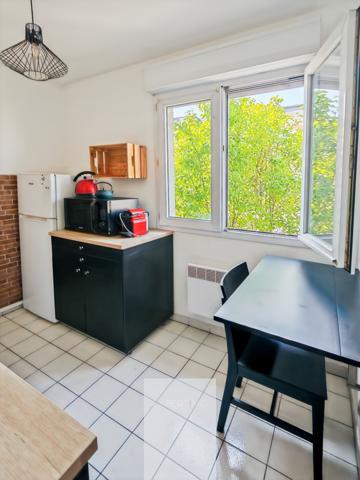 Pontault-Combault (77340) Grand studio meublé avec balcon + parking – Idéal investissement ou 1er achat à Pontault-Combault