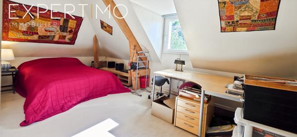 La Norville (91290) Propriété familiale de standing de 228 m² au cœur d’un parc arboré de 4 539 m²
