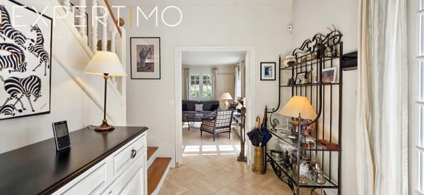 La Norville (91290) Propriété familiale de standing de 228 m² au cœur d’un parc arboré de 4 539 m²